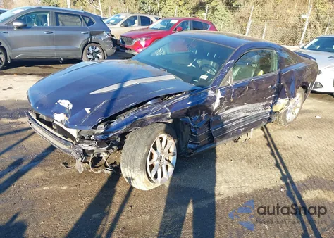2011 Ford Mustang V6 Premium from USA, damaged, VIN 1ZVBP8AM0B5163142
